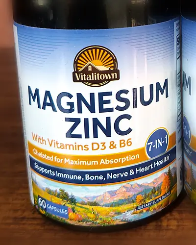 Magnesium Zinc with Vitamins D3 & B6 by Vitalitown